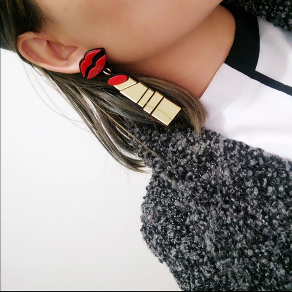 🔴 3/30$ Red Lips Lipstick Earrings Accessorie - Picture 2 of 4
